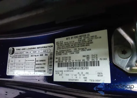 2016 Ford Mustang V6 z USA, uszkodzony, nr VIN 1FA6P8AM5G5283701